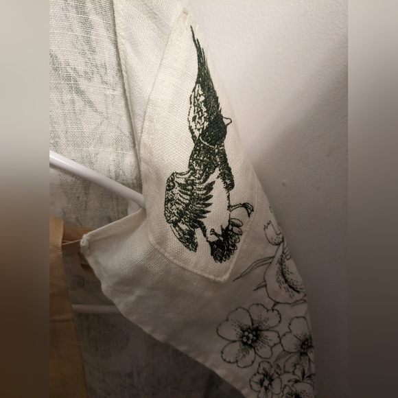 Vintage Green And White Linen Apron Animal And Greenery - Picture 7 of 10